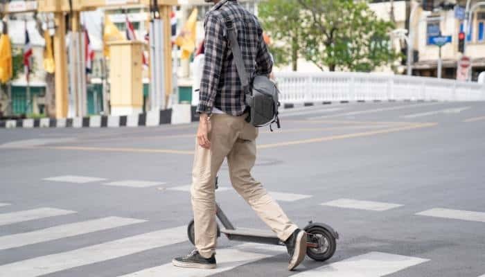Electric Scooter UK Road Safety Rules in 2021
